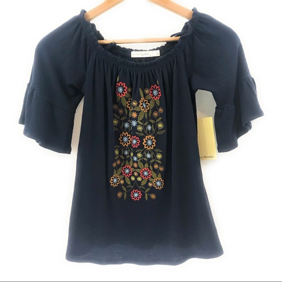 live to be spoiled Tops - Live to be Spoiled Women’s Boho Peasant Top, M NWT